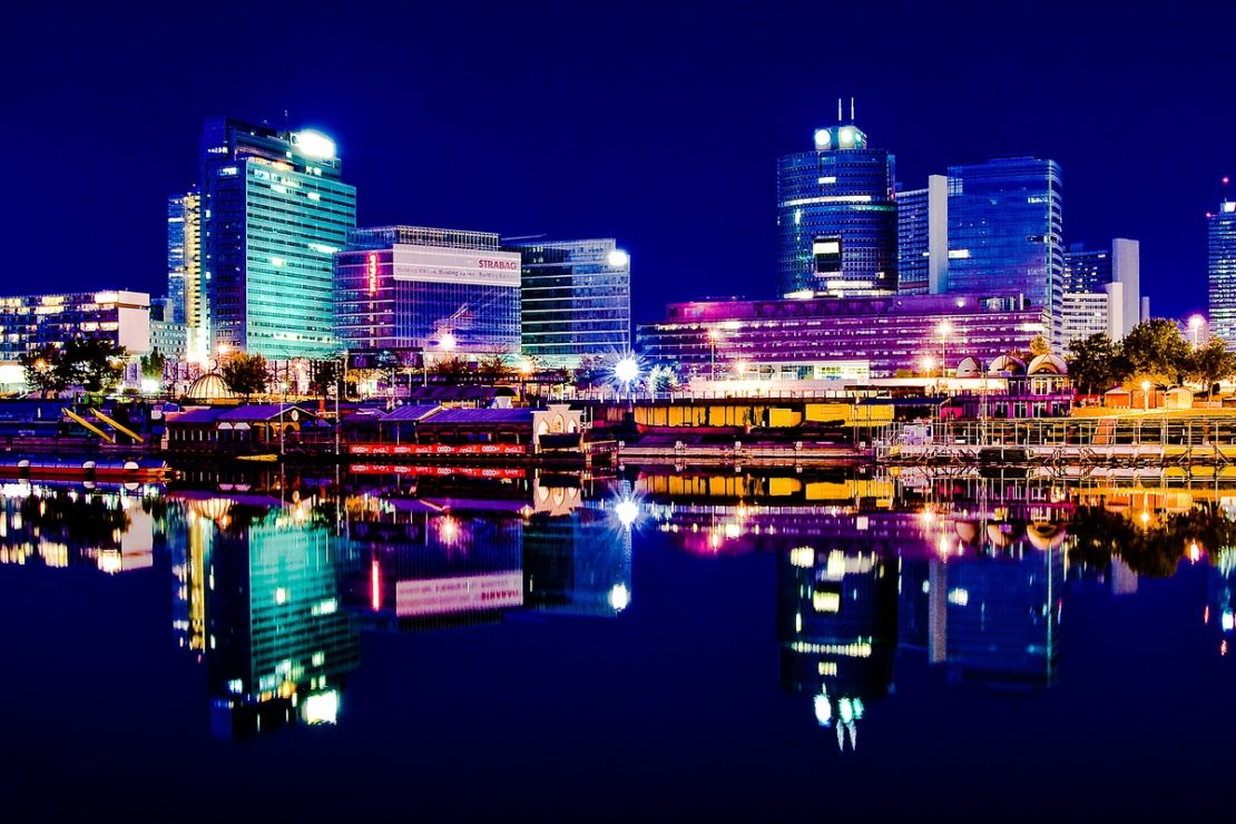This is an image of a city as it appears on http://www.jozuforwomen.com which shows a cityscape of a beautiful city.